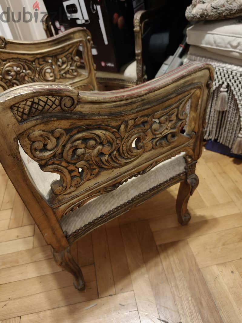 Twin Chairs 3