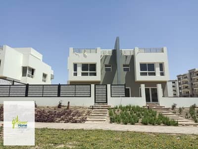 A great deal on a resale  Twin House For Sale In Hyde Park New Cairo prime location