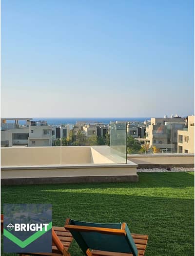 special offer! junior chalet 235m + 80m roof - 5 bedrooms - sea view - fully finished with AC's - under market price in hacienda white north coast