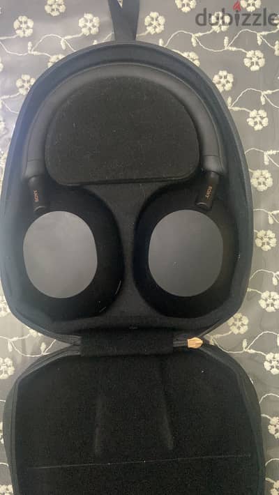 Sony WH-1000XM5