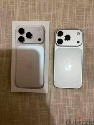 Apple - iPhone 17 Pro