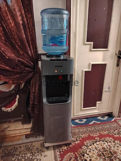 دسبنسر فريش ثلاجة مياة ٣ حنفية استعمال ٦ شهور بالضمان والكرتونة