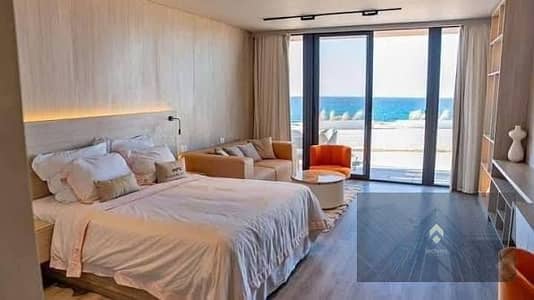 Own a truly exceptional duplex chalet offering sea views from every angle—an unmissable opportunity at a special price. Benefit from a great deal whet