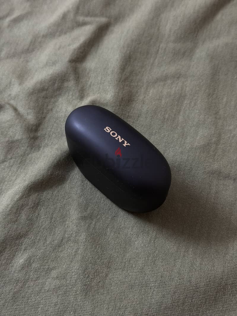 Sony earbuds WF-1000XM5 6