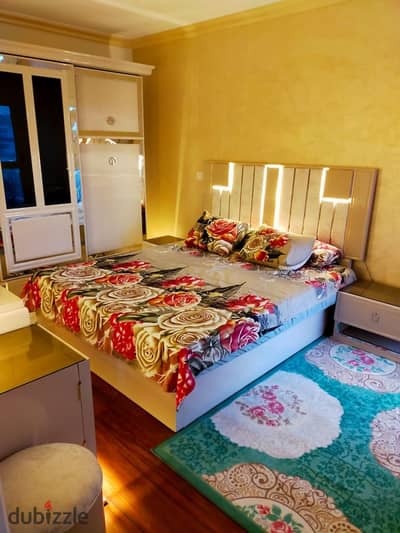 For rent furnished 116 meters modern furniture air-conditioned b12
