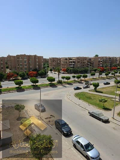 For sale apartment in the third assembly housing youth next to the assembly heights club and bus station and the German university 7 minutes from the American university and the future university and Teseen street
