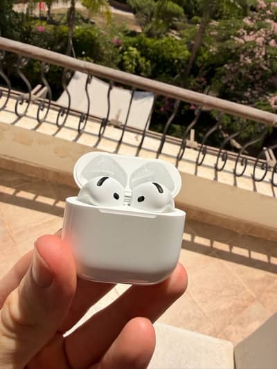 Airpods 4