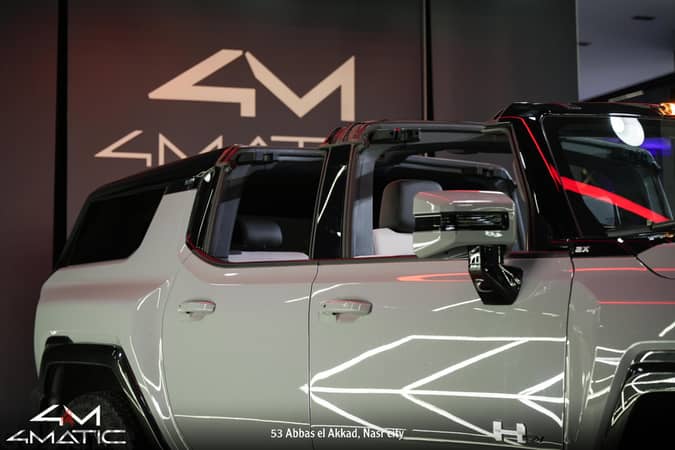 Hummer EV 2025