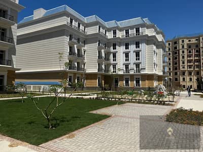 A highly distinctive 143m² apartment—first-row lagoon view—in the Latin District. Ultra-super-lux finishing; 5% down payment and a 12-year installment A highly distinctive 143m² apartment—first-row lagoon view—in the Latin District. Ultra-super-lux finishing; 5% down payment and a 12-year installment