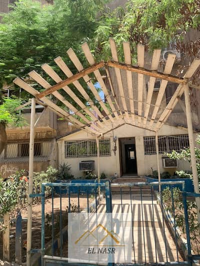 Ground office with a private entrance and a private garden for rent in Nasr City on Mostafa El-Nahas main street