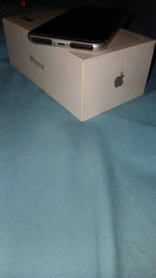 Apple - iPhone 11 7