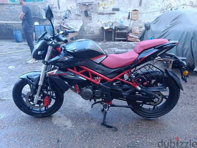 Benelli TNT i 150