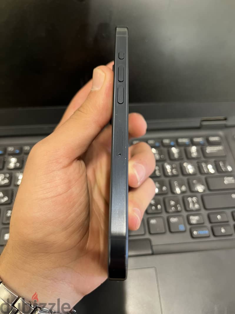Apple - iPhone 15 Pro 6