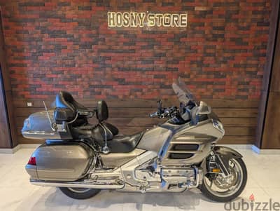 HONDA GOLDWING