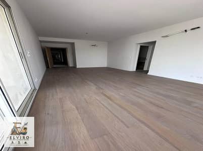 Ultra Super Lux Apartment 198m for rent  in Mivida - Blue Views