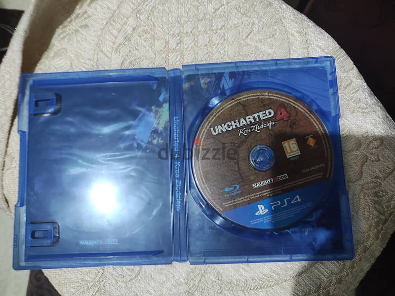 Uncharted 4 A Thief's End CD Used 2