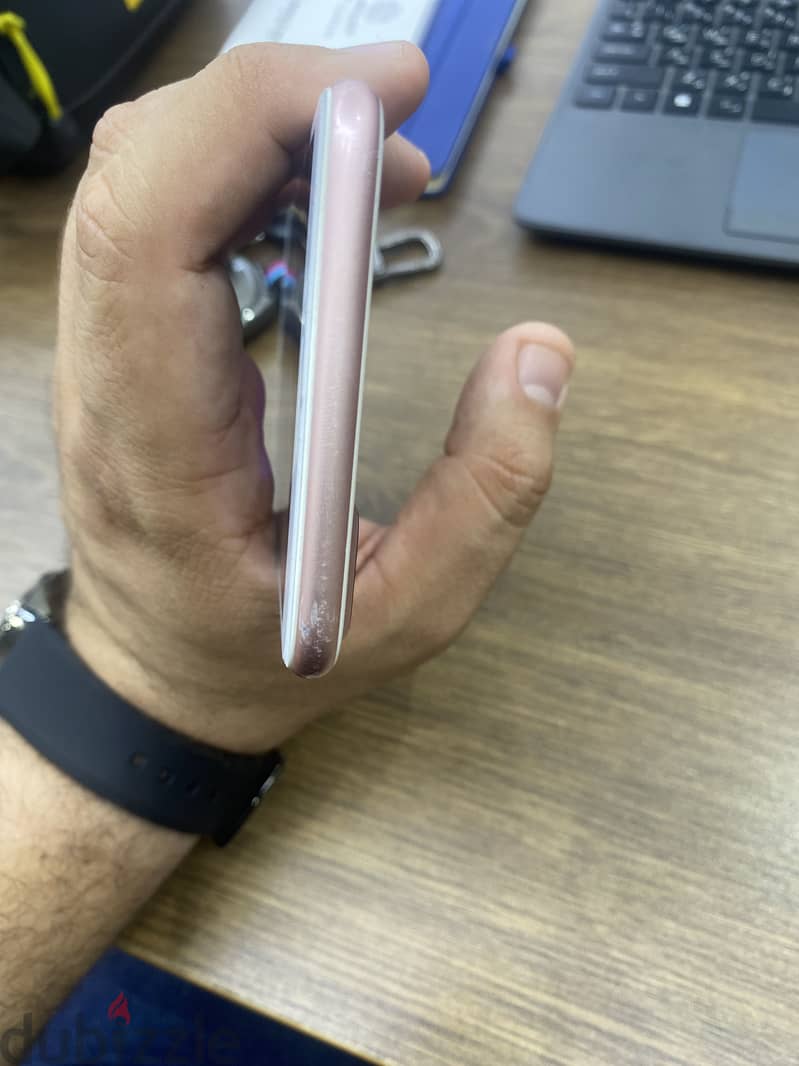 Apple - iPhone 7 Plus 4