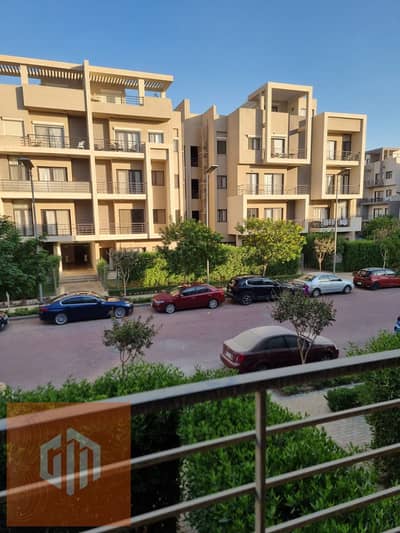 شقة نص مفروشة للإيجار في كمباوند فيفث سكوير بالمراسم - 160 متر