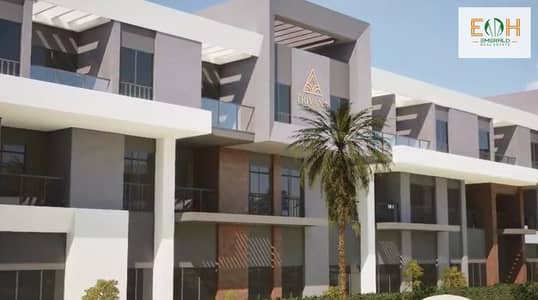 90m Street View Apartment in Trevana with a Prime Location