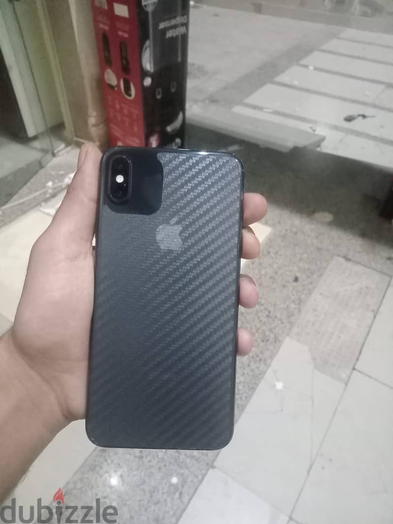Apple - iPhone XS Max 1