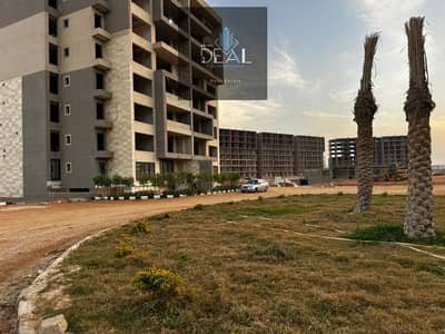 Your apartment in a prime location, just two minutes from the Central Axis in R8, the New Administrative Capital.