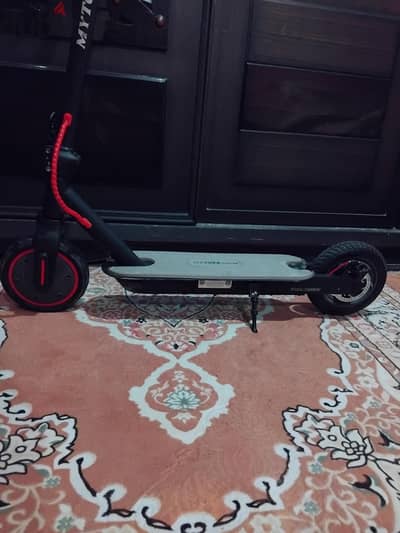 اسكوتر كهربائية mytous