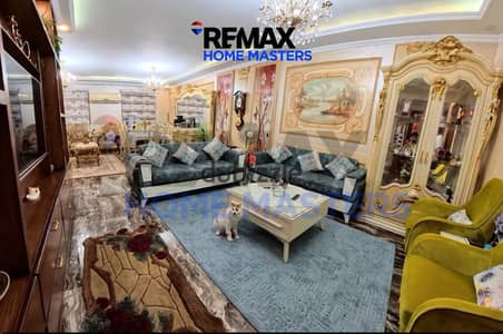 Apartment for sale in Mansoura - Main Army Street Corner