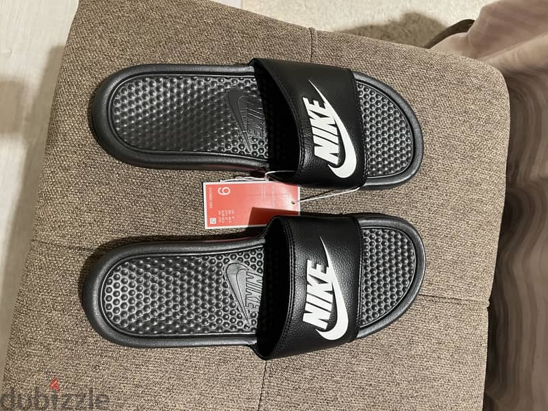 Nike Benassi JDI slides for sale 1