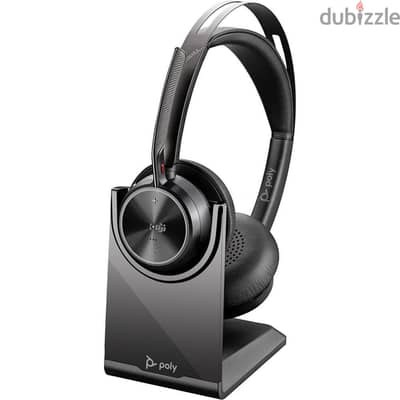 poly voyager focus 2 and