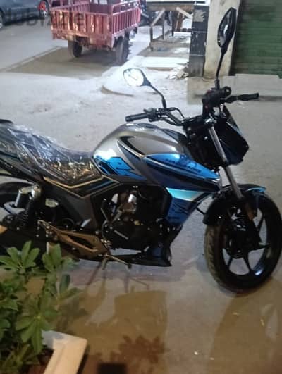 هوجن f250 ماشيه ٤٠٠٠ك كسر زيرو