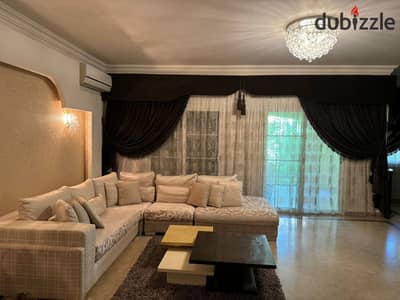 للايجار فيلا مفروشه راقي بمدينتي نموذج Y قريبه للخدمات