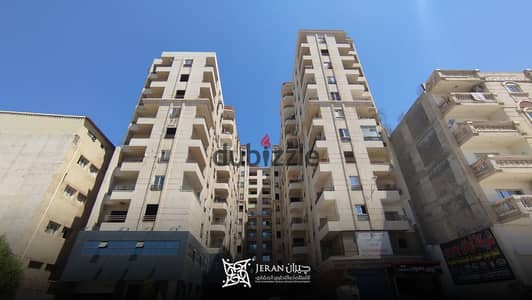 شقه مميزه للبيع ١٤٥م بسموحه الجديده واجهه  كومباوند سموحه اليجانس