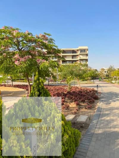 The lowest price for a 4-room apartment for sale with a down payment of 840,000, fully finished with sea views in Palm Hills, Fifth Settlement