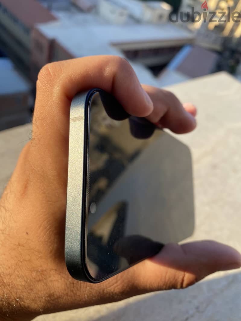 Apple - iPhone 13 5