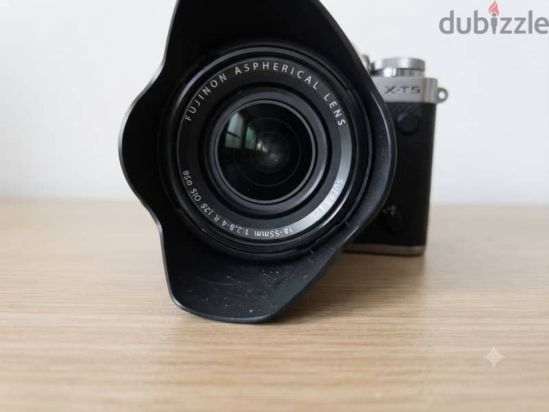 FUJIIFLIM X-T5 2