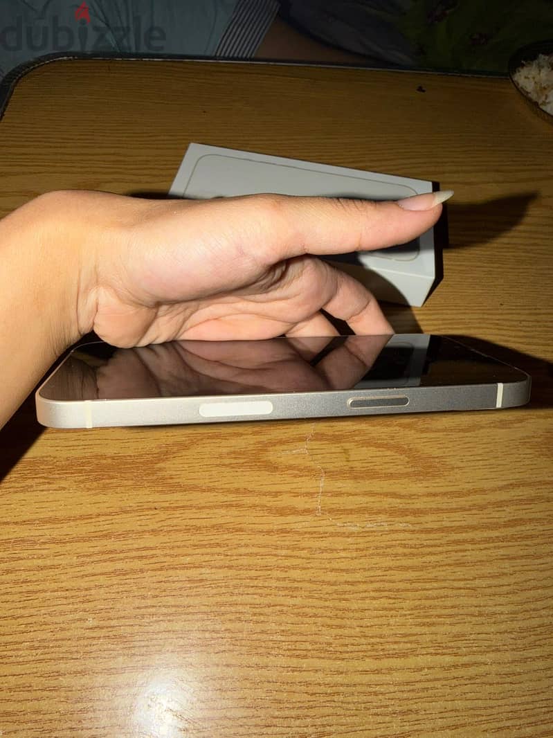 Apple - iPhone 13 1