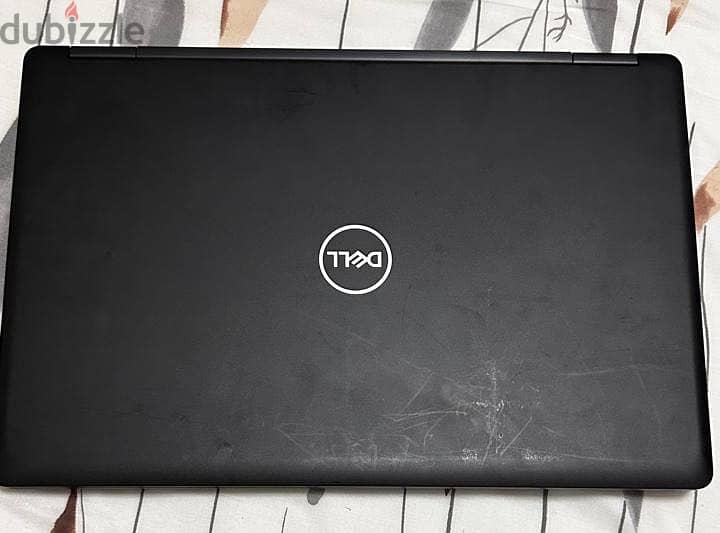 Dell latitude 5590 2