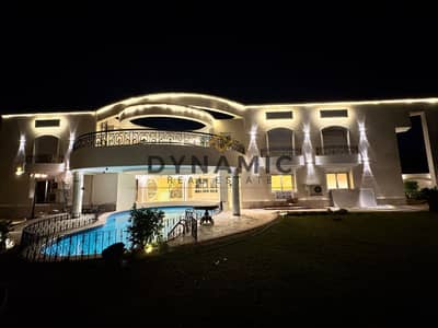 فيلا مستقلة Ultra Modern مفروشة من كاربتشر | الياسمين جرين لاند | 900م | حمام سباحة