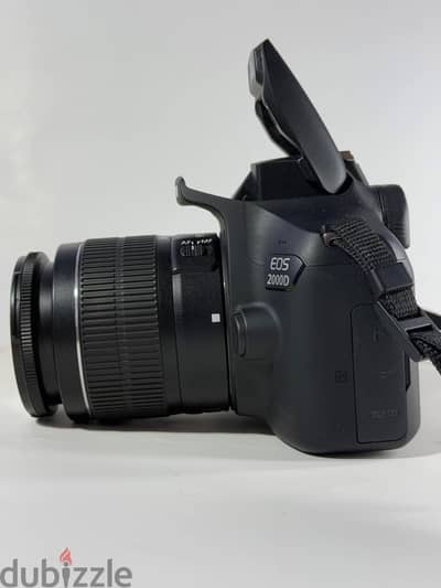 Canon EOS 2000D + عدسة EF-S 18-55mm III – كسر زيرو