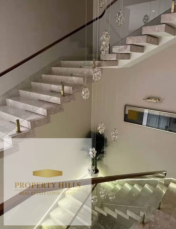 A 417 sqm villa for sale directly on North 90th Street next to the American University in Cairo (AUC), offered at nearly half of its original price