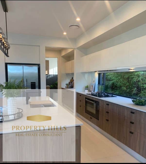 A 417 sqm villa for sale directly on North 90th Street next to the American University in Cairo (AUC), offered at nearly half of its original price