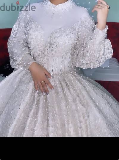 فستان زفاف هاند ميد لبسة واحدة فقط