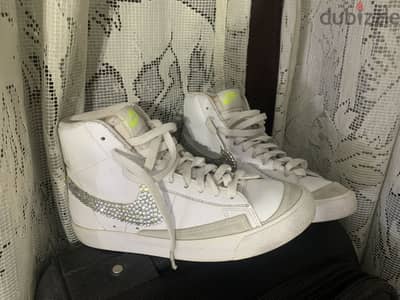 Nike blazer mid