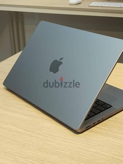 MacBook  m1 pro