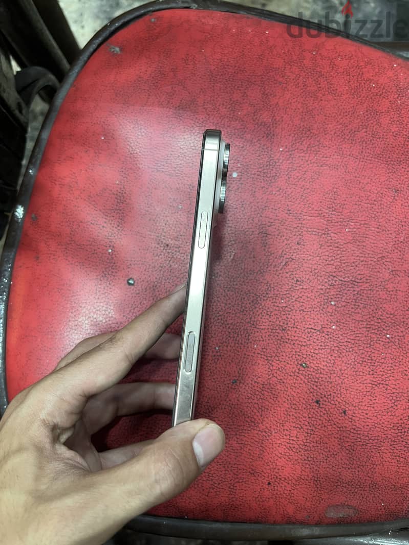 Apple - iPhone 16 Pro Max 1