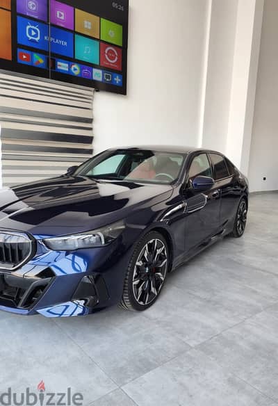 بي ام دبليو 520i 2025