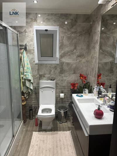 Apartment158m ground with garden 50 meter for sale in Madinaty in b1