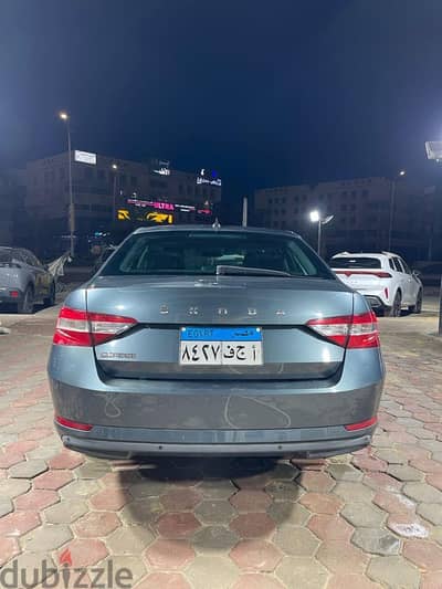 Skoda Superb 2021