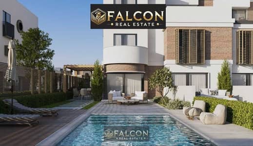 للبيع فيلا VIP امام مدينتي فيو اللاند سكيب و Water Features فى كمبوند Scenes بجوار الجامعة الامريكية الـ AUC بالتقسيط على 5 سنين