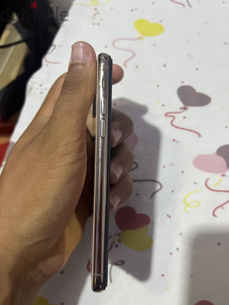 Apple - iPhone XS 3